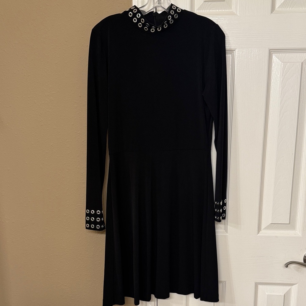 Elegant Black Long Sleeve Dress